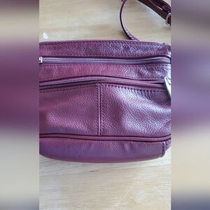 Chic Maroon Leather Crossbody Bag